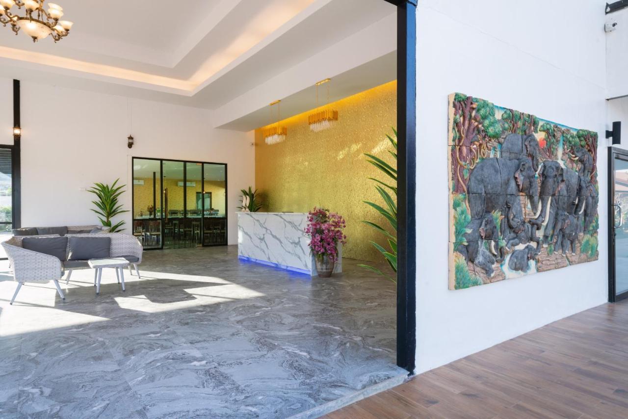 Thames Tara Private Pool Villa Rawai Phuket - Sha Extra Plus Exterior photo