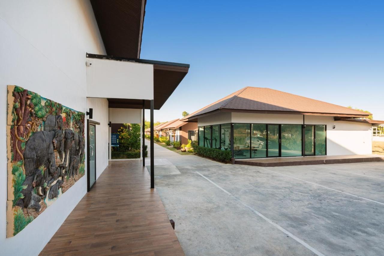 Thames Tara Private Pool Villa Rawai Phuket - Sha Extra Plus Exterior photo
